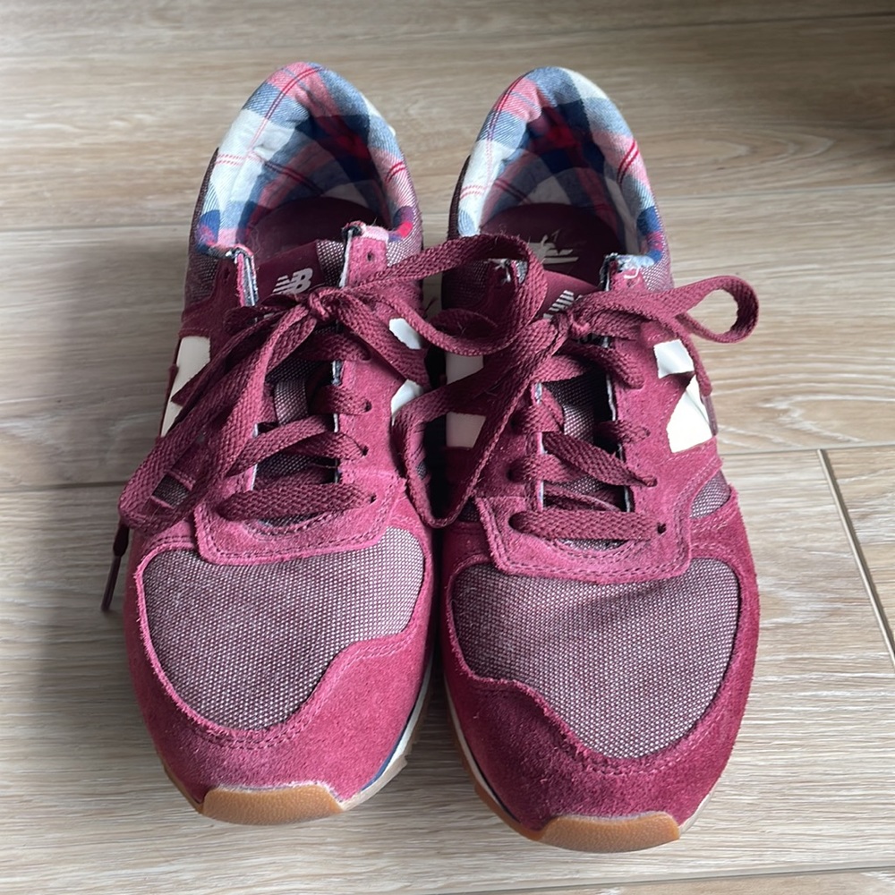 New Balance 420 Sneakers